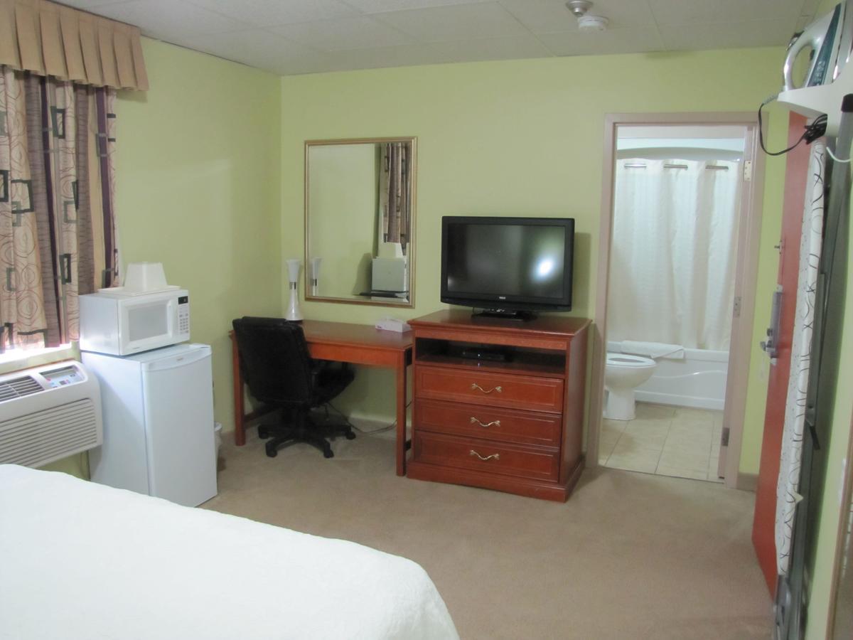 Valley Inn Motel Sudbury Extérieur photo